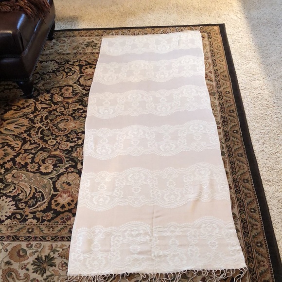 Beige and Cream Floral Scarf - Picture 2 of 5